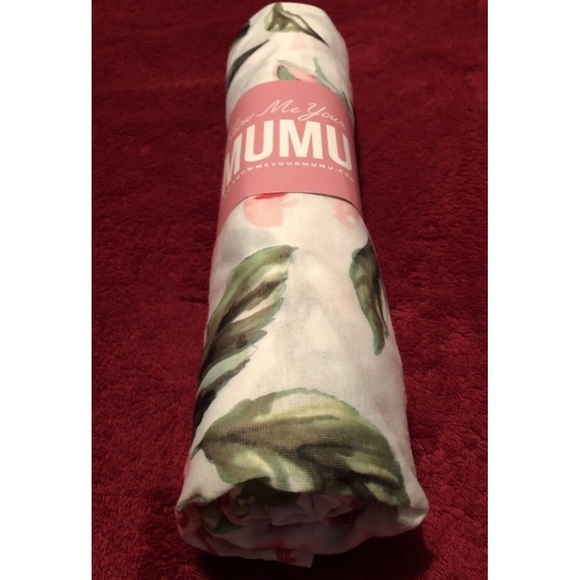 Show Me Your Mumu Brie Robe. - Picture 7 of 8